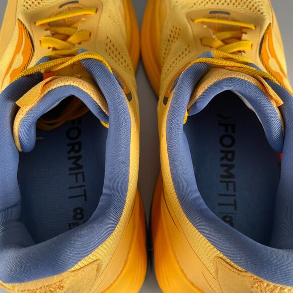 Saucony Guide 15 Women's Size 9 Yellow Running Shoes Athletic Sneaker Casual EUC - Picture 8 of 9